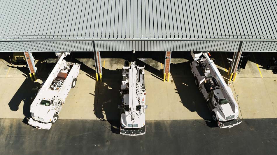 https://www.touchstoneenergy.com/sites/default/files/revslider/image/Web-view-cover-trucks.jpg